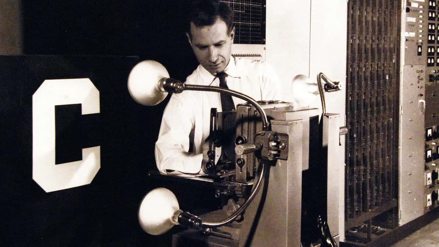The Promise and Perils of Artificial Intelligence: A Historical Perspective
